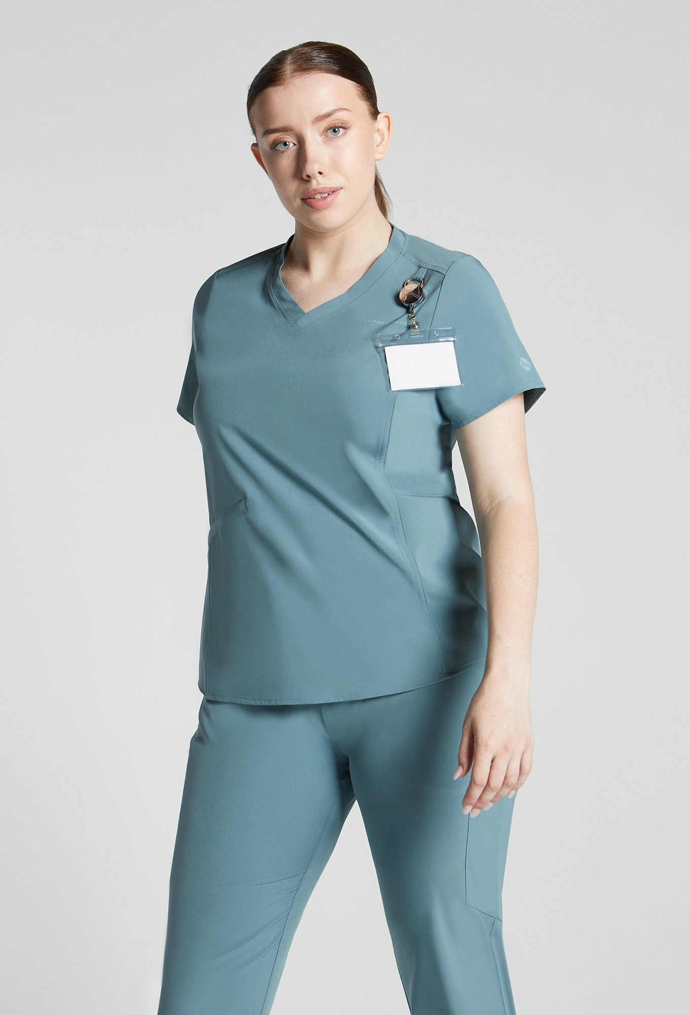 Heather Grey Clara Multi-Pocket Scrub Pant – Noel Asmar Uniforms